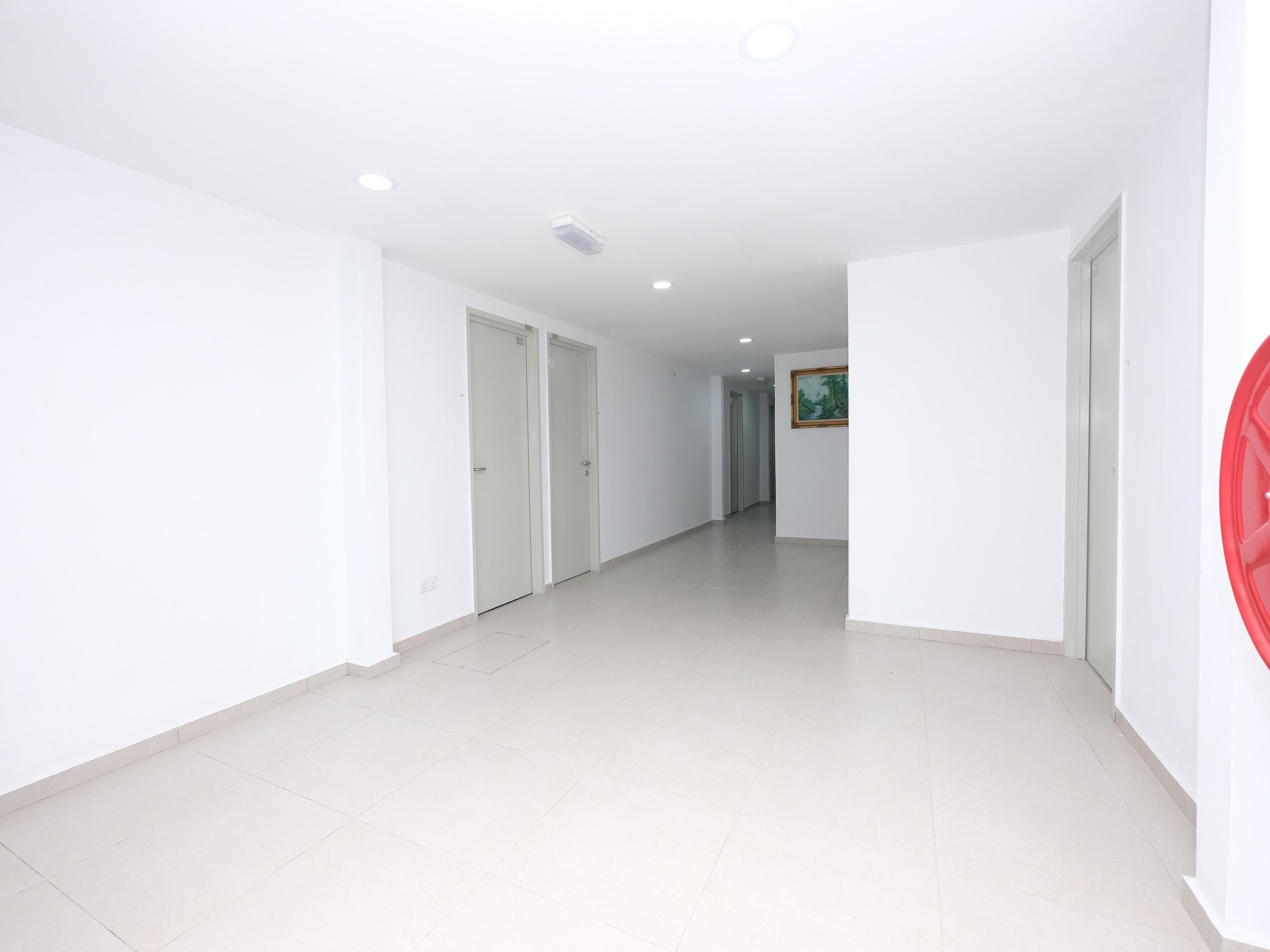 Oyo 44043 First Garden Hotel Kuantan Dış mekan fotoğraf